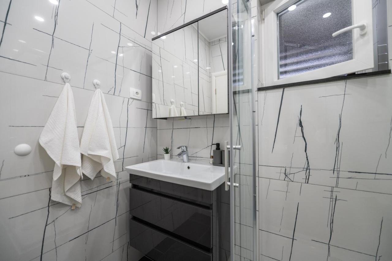 Apartmani Sani Makarska Kültér fotó
