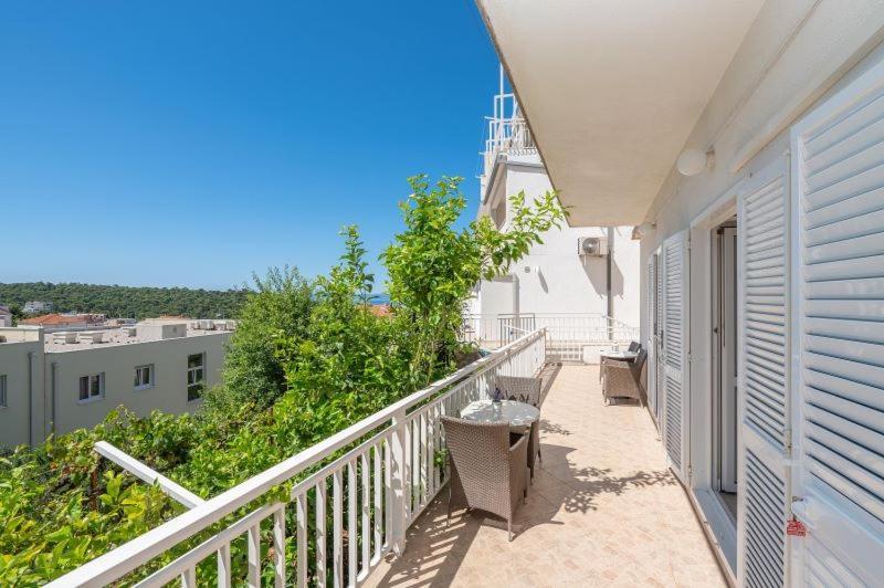 Apartmani Sani Makarska Kültér fotó